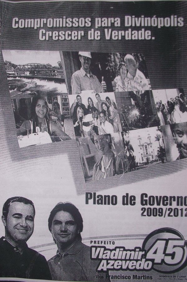 CONTAGEM REGRESSIVA – ELEÇÕES 2012: não pode enganar o povo – Prometeu tem que cumprir – FALTAM 372 dias para Vladimir Azevedo cumprir os COMPROMISSOS PARA DIVINOPOLIS CRESCER DE VERDADE